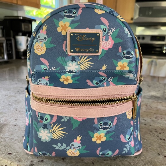 Loungefly x Disney Lilo & Stitch backpack - Picture 8 of 8